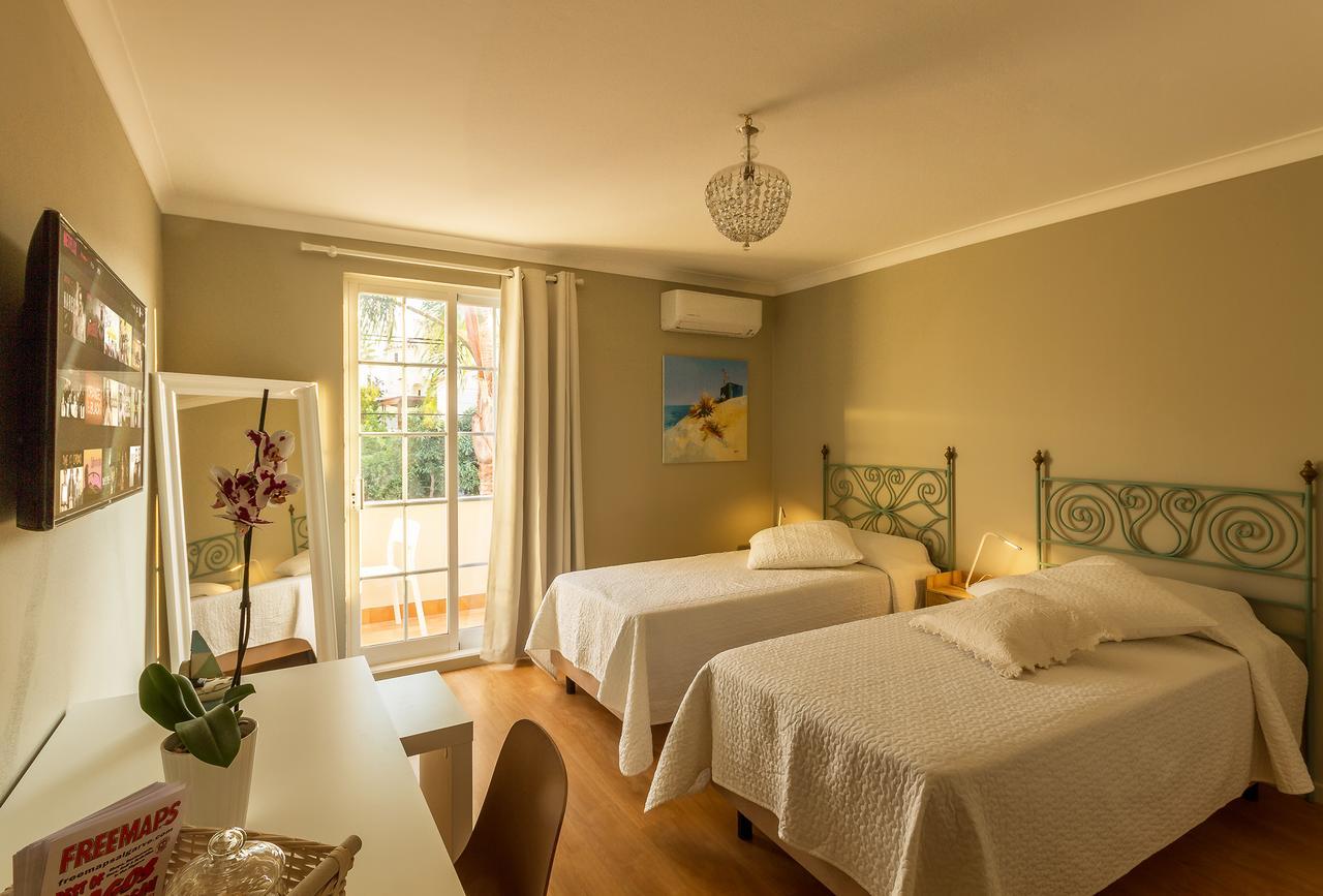 Lagos Suite Экстерьер фото