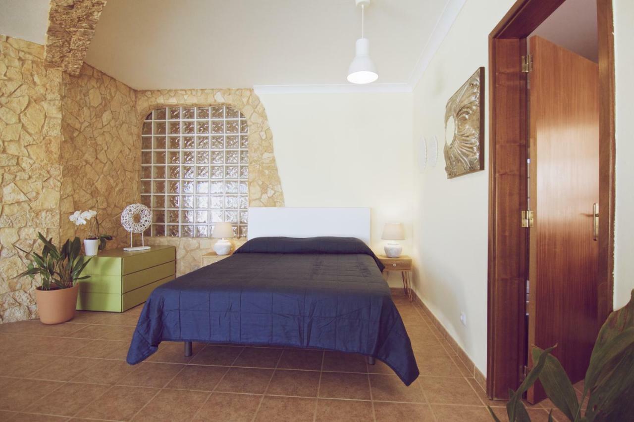 Lagos Suite Экстерьер фото
