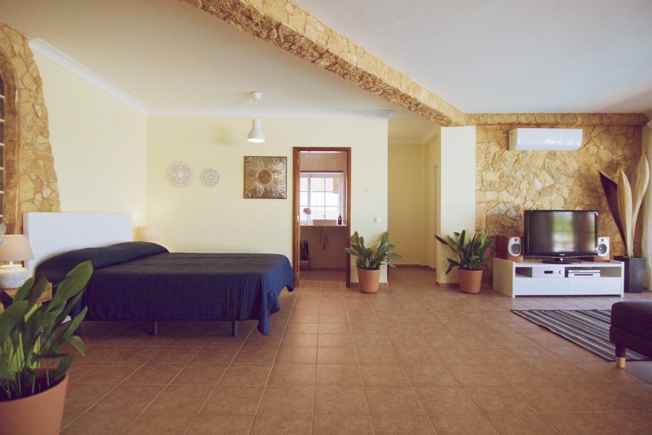 Lagos Suite Экстерьер фото