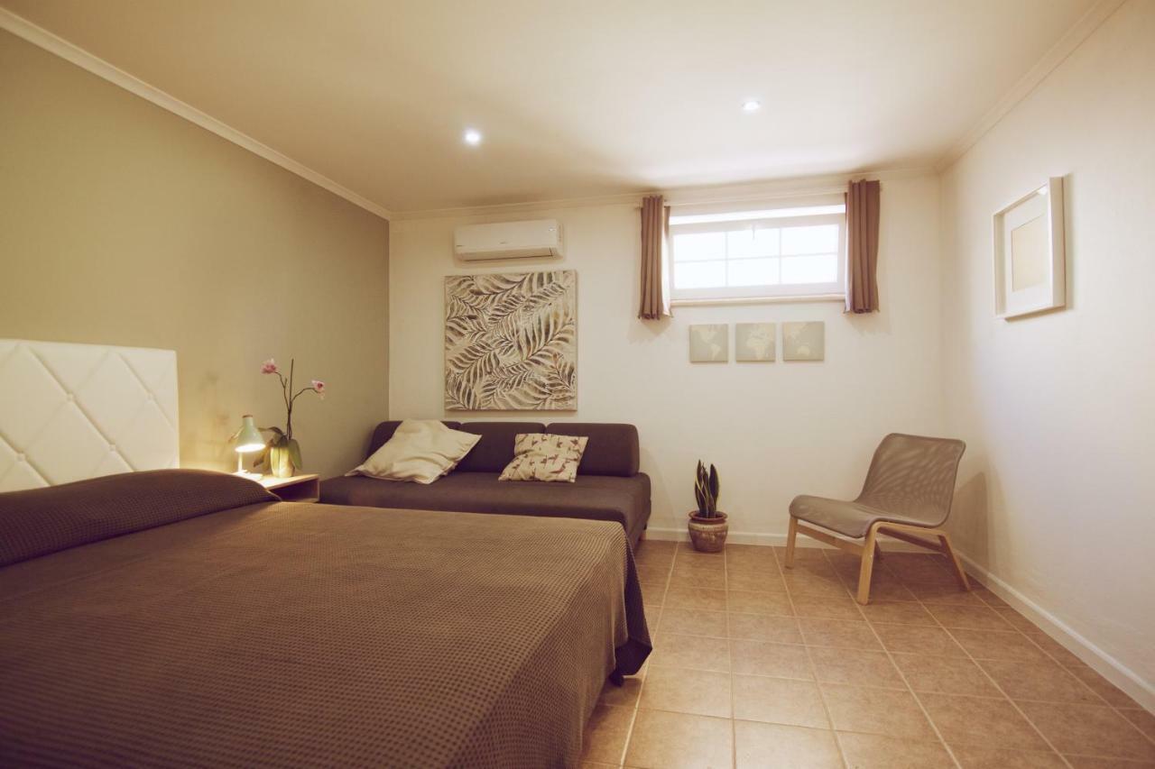 Lagos Suite Экстерьер фото